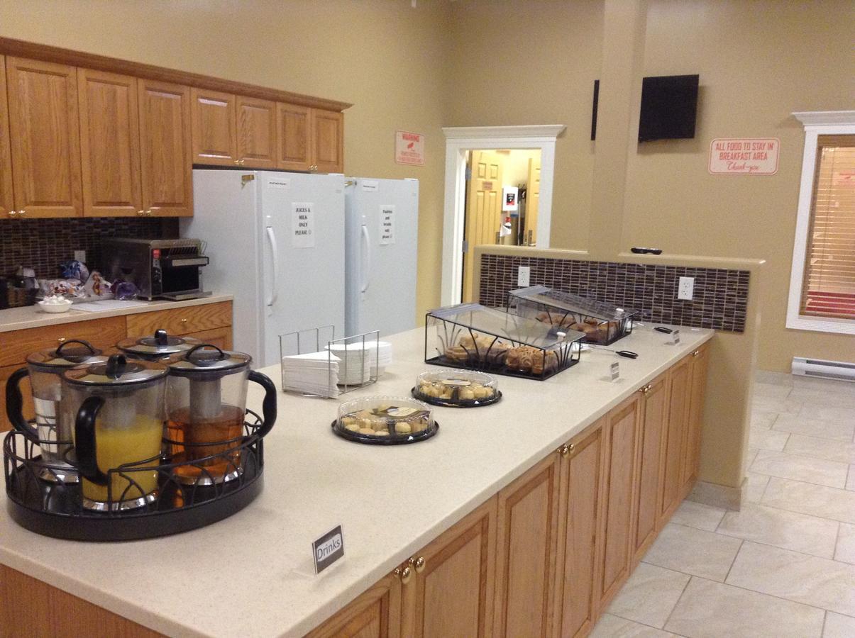 New Imperial Suites Whitecourt Kültér fotó