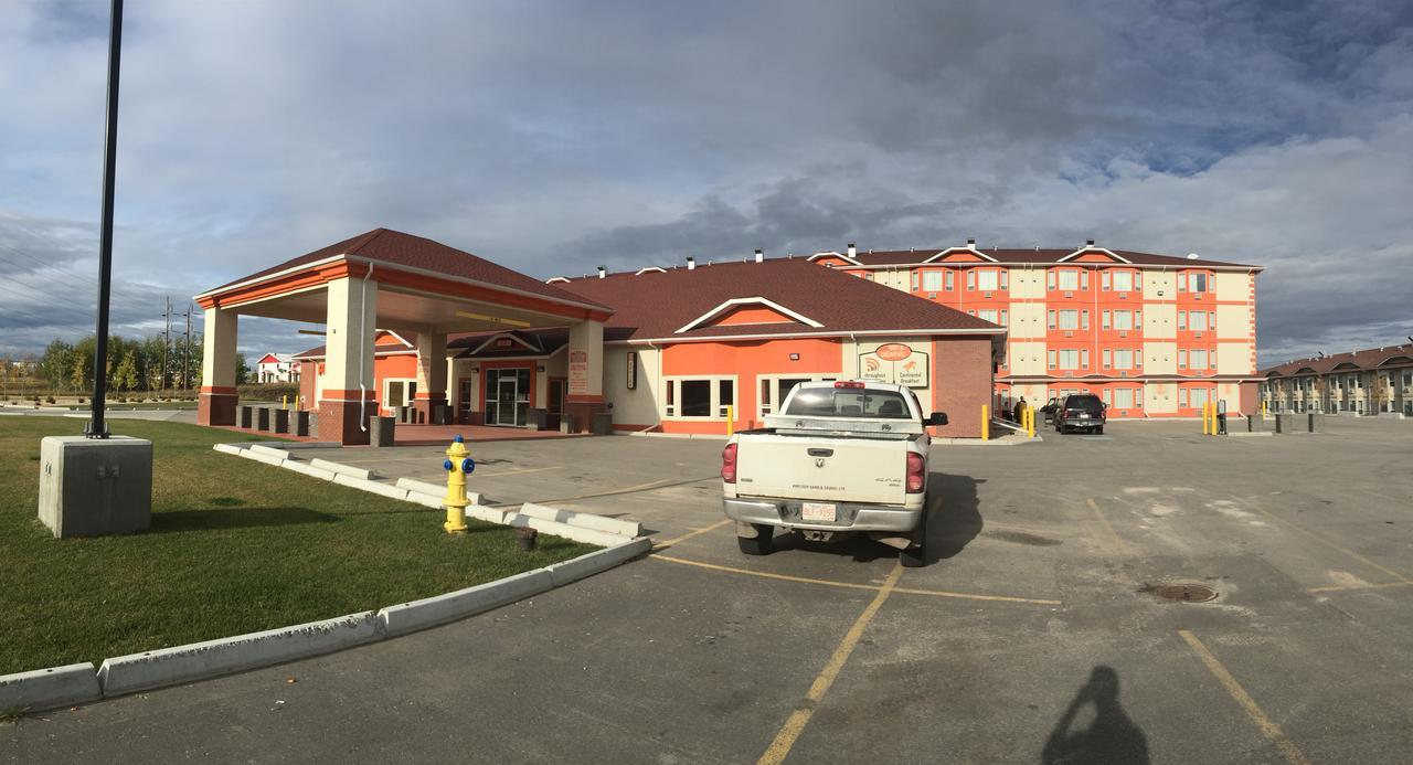 New Imperial Suites Whitecourt Kültér fotó