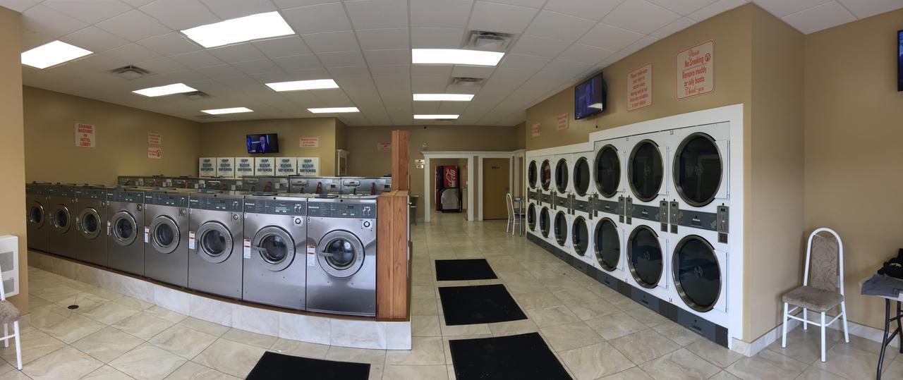 New Imperial Suites Whitecourt Kültér fotó